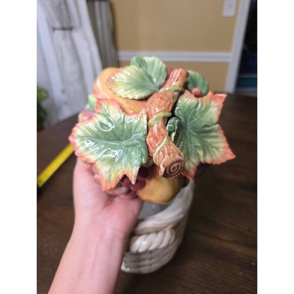 Fitz & Floyd Basket Weave Cookie Jar / Canister - Apple Plums Pear Grape 10 X 8 - Picture 15 of 16